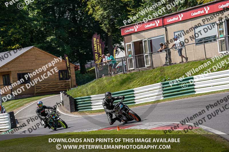 cadwell no limits trackday;cadwell park;cadwell park photographs;cadwell trackday photographs;enduro digital images;event digital images;eventdigitalimages;no limits trackdays;peter wileman photography;racing digital images;trackday digital images;trackday photos